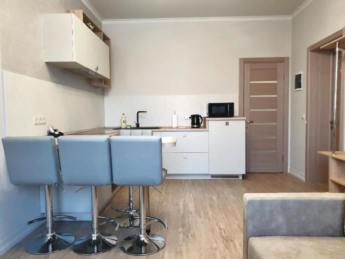 Apartment Sweethome 1 Free Parking Ужгород Экстерьер фото